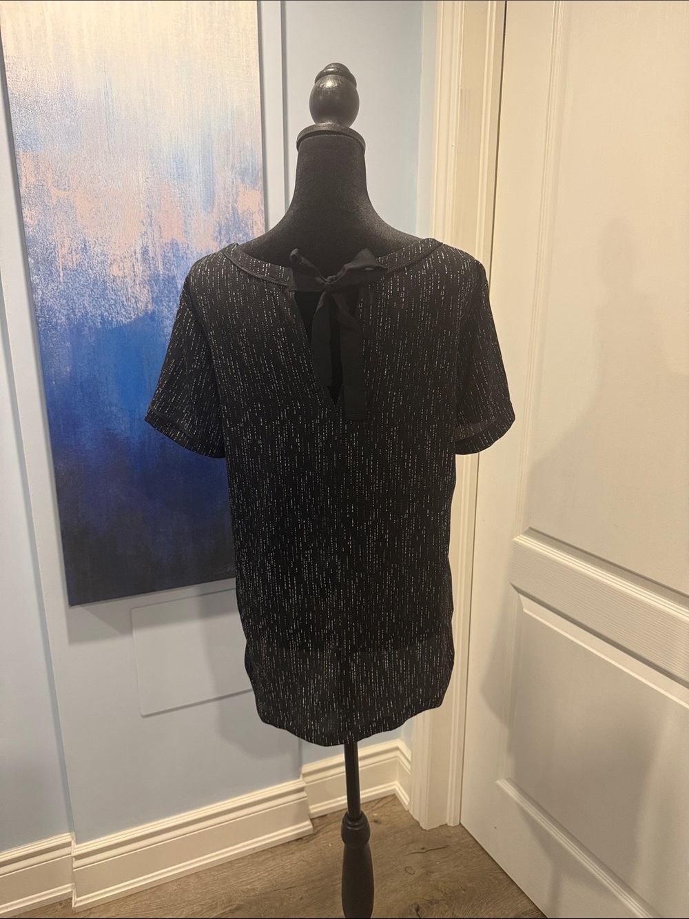 Buy 2 for 20$✌🏻 RW&CO. Black Short-Sleeve Shimmer Knit Tee - Picture 5 of 7